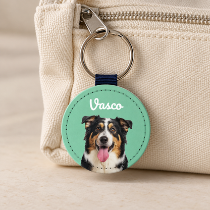 Porte-clés personnalisé avec portrait d'un chien, couleurs vert et noir, nom supplémentaire "Vasco".