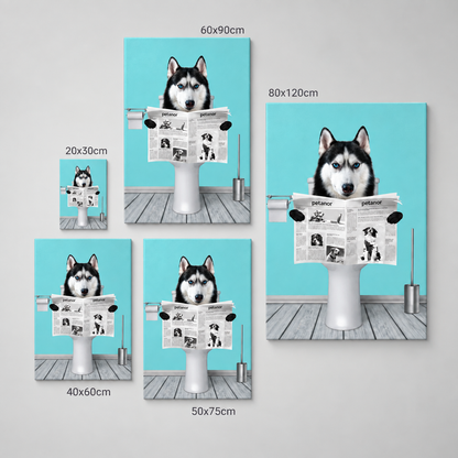 Toile personnalisée avec un chien tenant un journal dans la salle de bain. Plusieurs tailles disponibles.