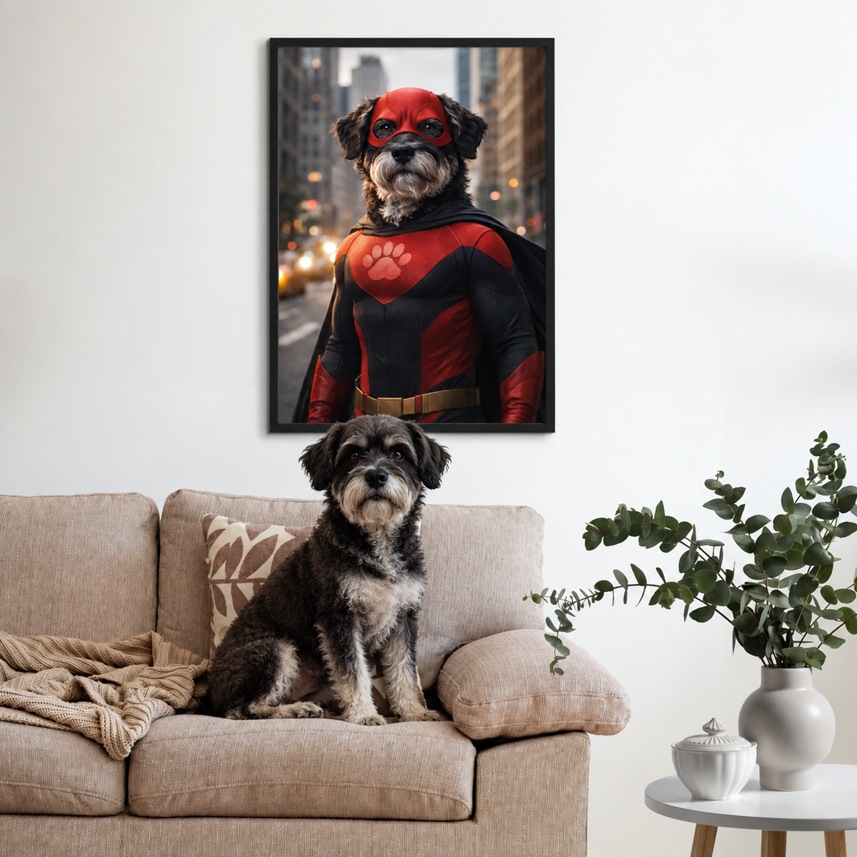 Chien sur un canapé, poster personnalisé d'un chien en super-héros au mur.