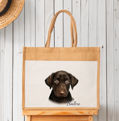 Sac cabas personnalisé en jute avec portrait de chien et le nom “Balou”.